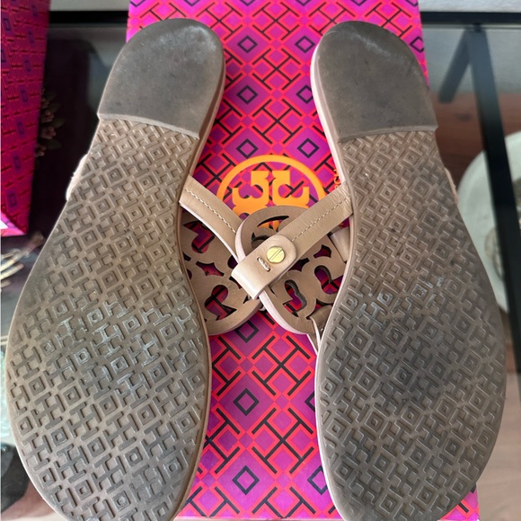 Tory Burch Miller Sandal in Light Makeup size 8 - Picture 4 of 4